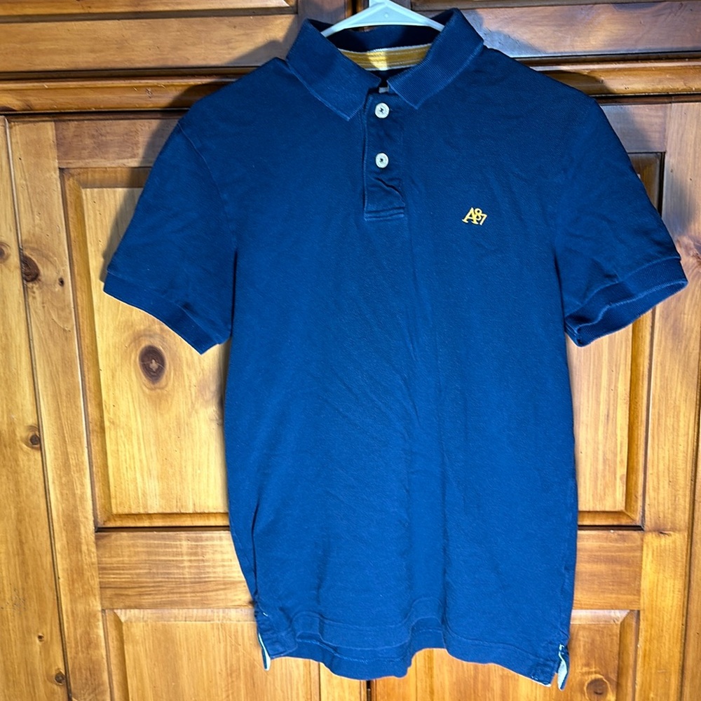 Aeropostale Men’s Navy Short Sleeve Collared Polo Shirt